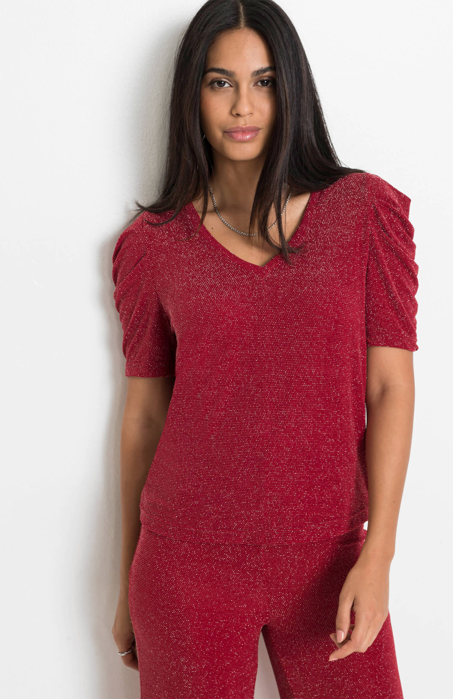 Shirt boxy z połyskiem